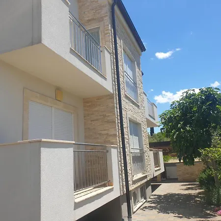 Διαμέρισμα Apartmani Bepo *