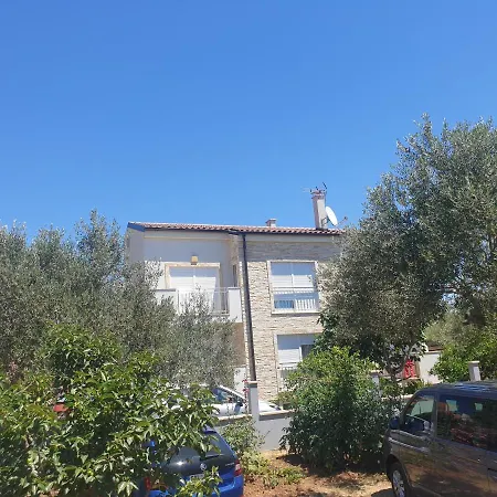 Διαμέρισμα Apartmani Bepo Sveti Filip i Jakov