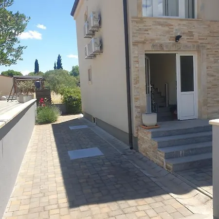 Appartement Bepo Sveti Filip i Jakov